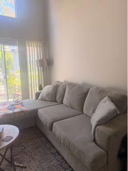 Living Spaces Bonaterra II Reversible Chaise Sectional – Gray