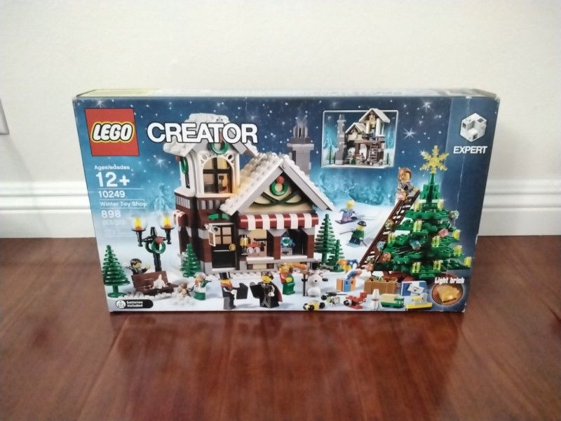 Lego 10249 Winter Toy Shop Sealed