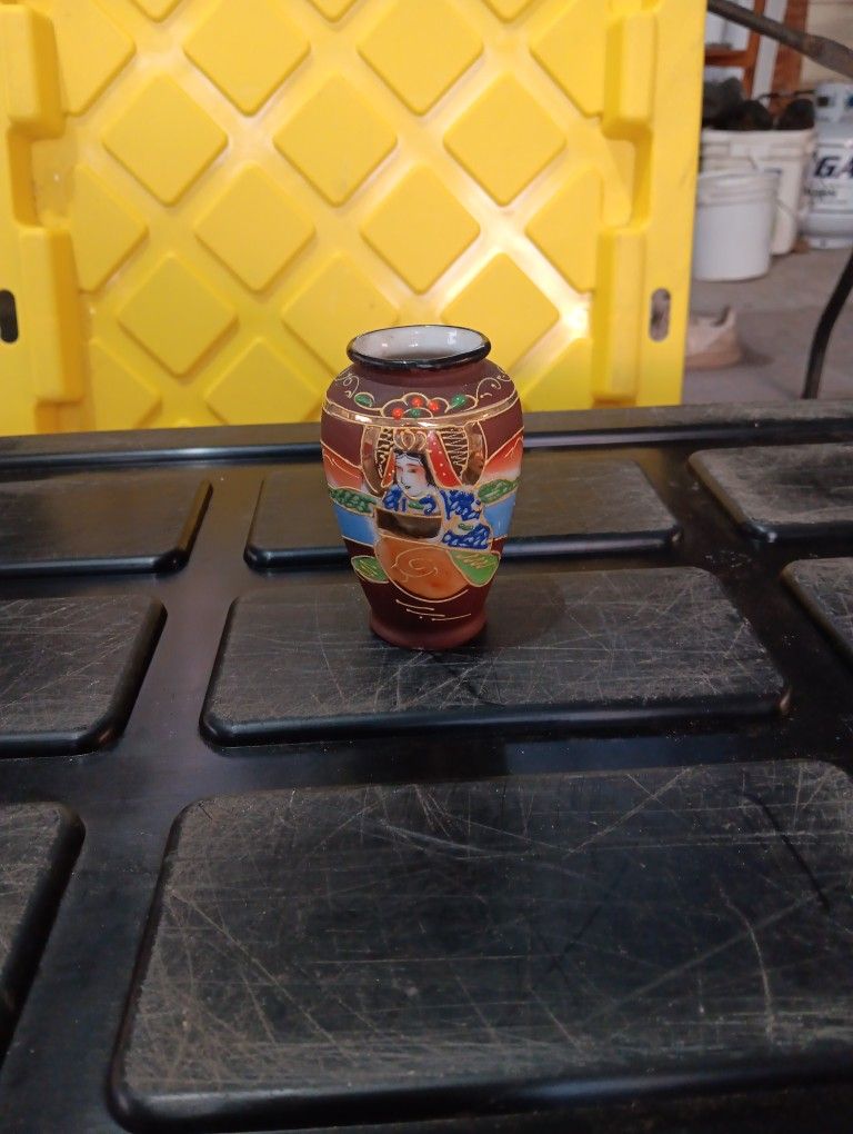 Japanese Mini Vase