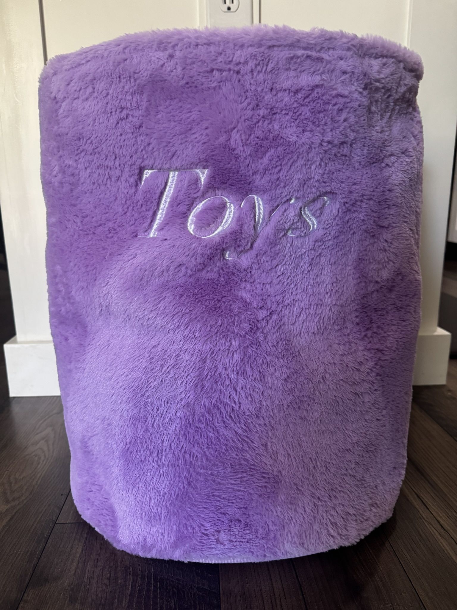 Kids Round Toy Bin/Hamper - Faux Puple Fur