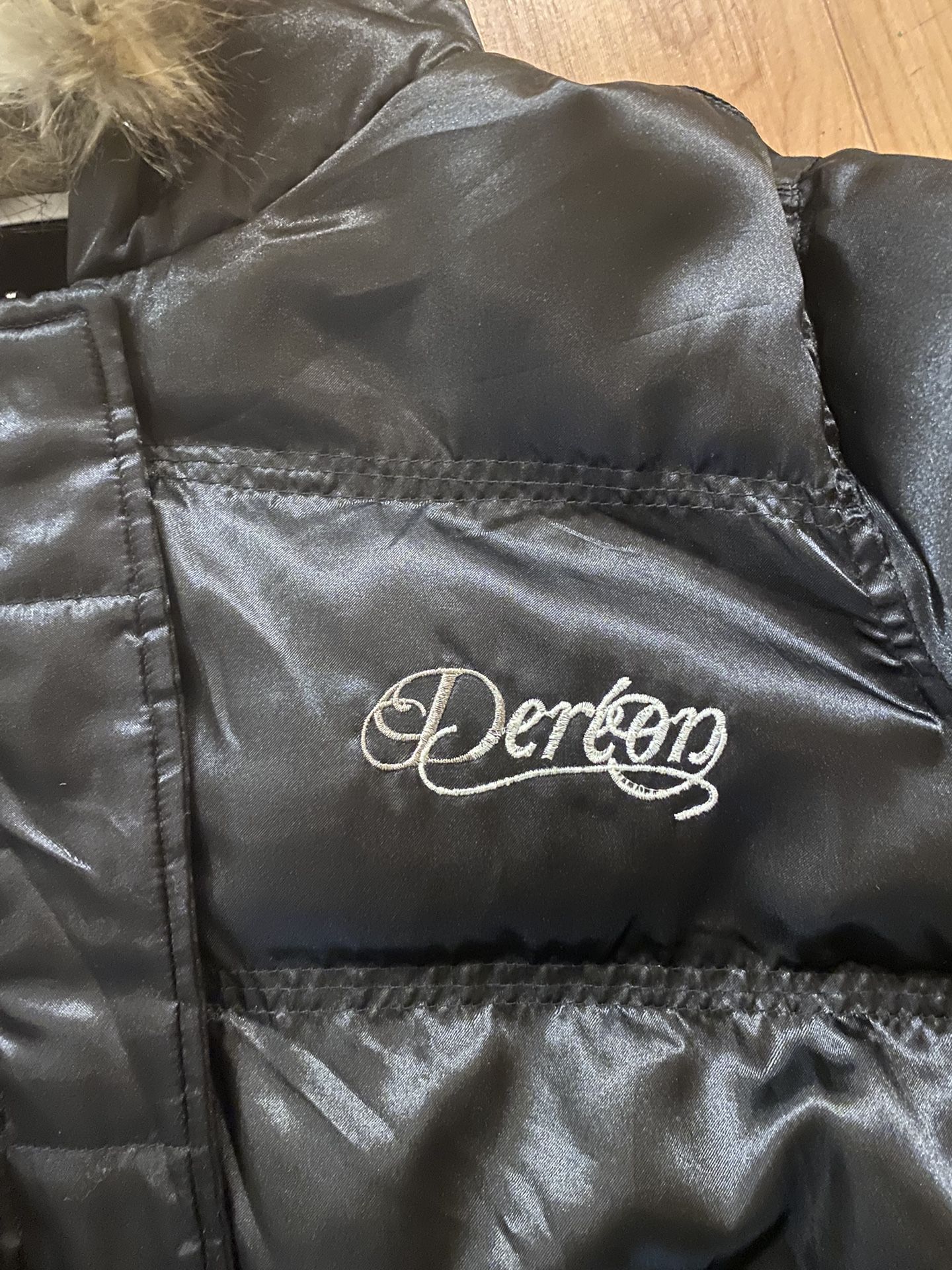 DEREON WOMEN JACKET WITH FUR HOODIE !