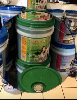 Wholesale And Retail Liquid Laundry Detergente 5 Gallon Pails 🪣 