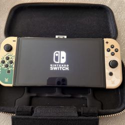 Nintendo Switch OLED  Tears Of The Kingdom Edition 