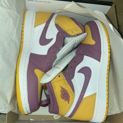 Jordan 1 Brotherhood