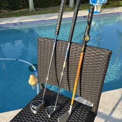 Kids Golf Club Starter Set - Two Putters & Swing Trainer (+ 3 Free Golf Gloves)