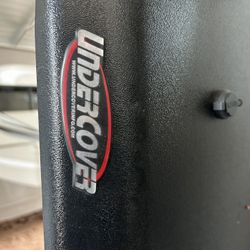 Undercover Classic Hard Top Bed Cover Chevy 2500 HD