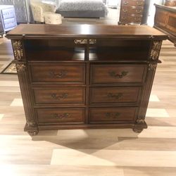 New Entertainment Center/media Center