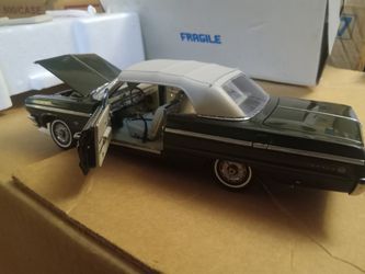 Chevy Impala die cast replica