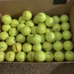 60 Golf Balls Titleist Provs In Good Condition 