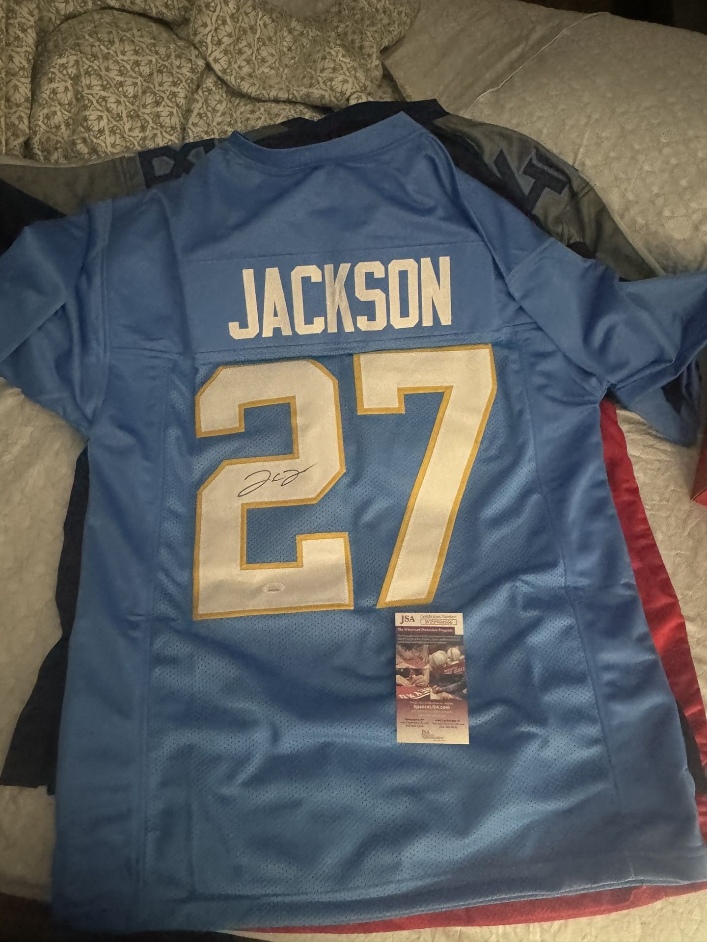 Signed NFL JERSEYS