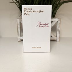 Baccarat Rouge 540 white