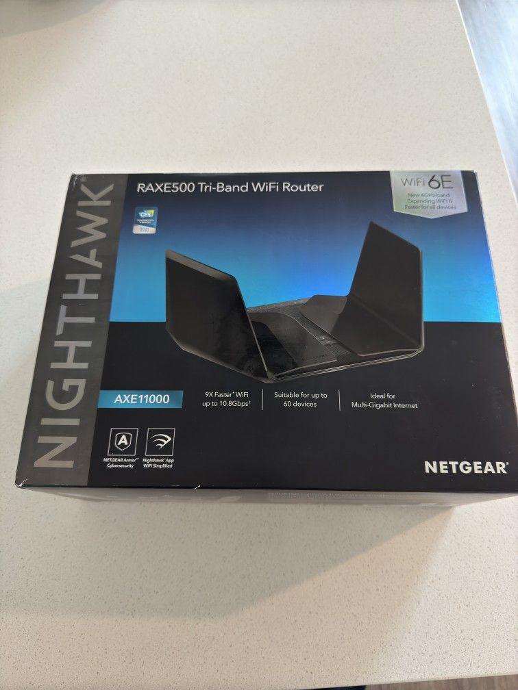 NETGEAR Nighthawk WiFi 6E Router (RAXE500) AXE11000 - Excellent Condition!