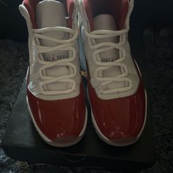 Jordan’s 11s /12s