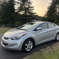 2012 Hyundai Elantra