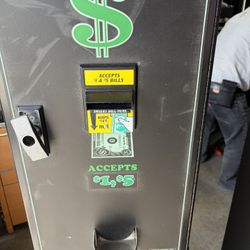 Change Machine  1s 5 S 