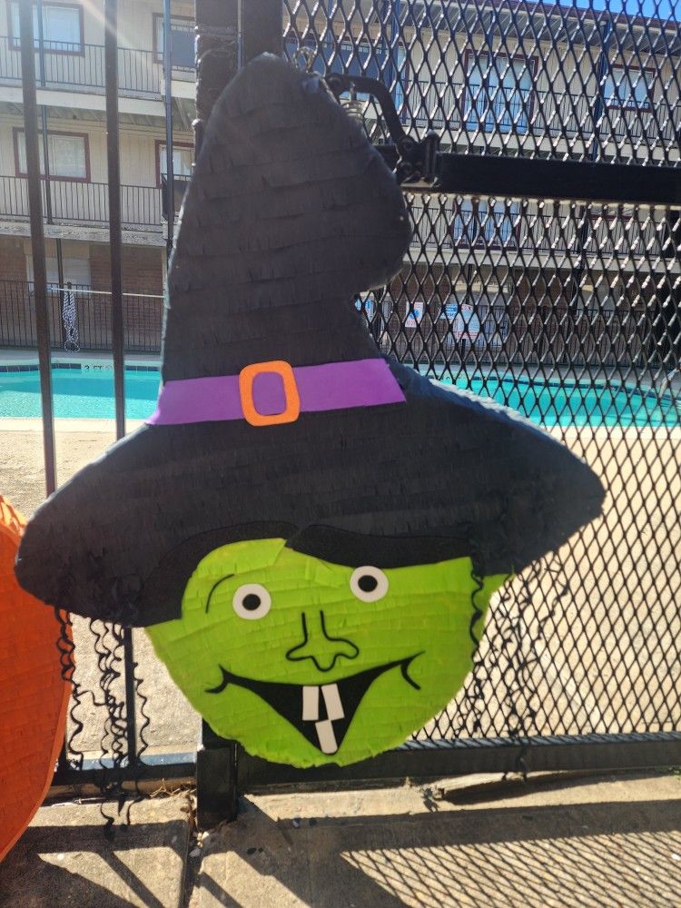 Halloween Piñatas  Available