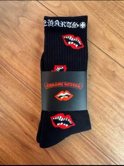 Black chrome heart socks