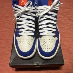 Jordan 1 Mid 