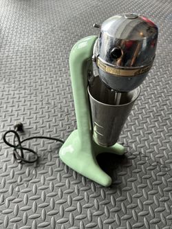 1940’s vintage malt shop mixer