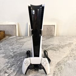  Ps5 Pro 2TB with Controller & Cables