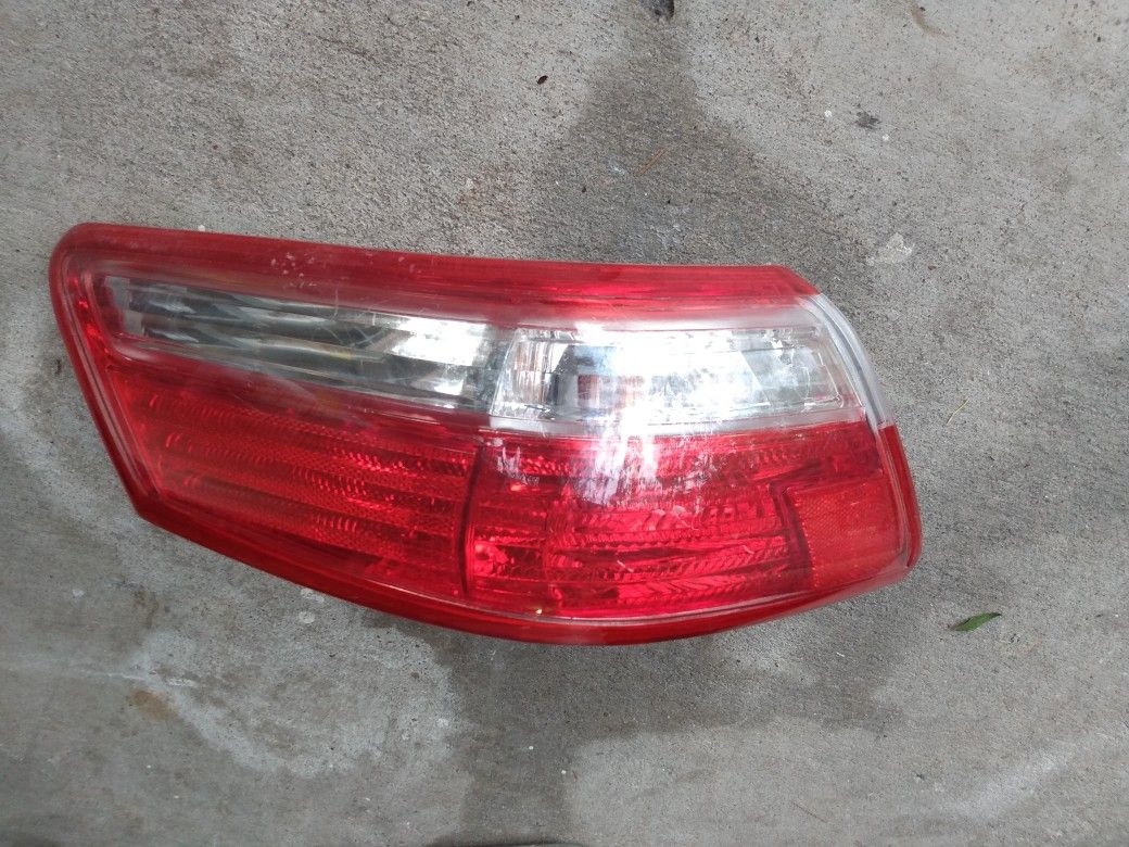 Toyota Camry Taillight New  2007-2009