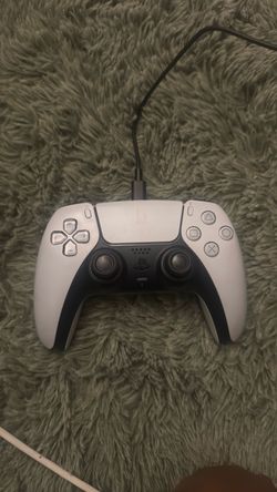 PS5 game controller - white