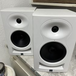Kali LP-6 Studio monitor Speakers