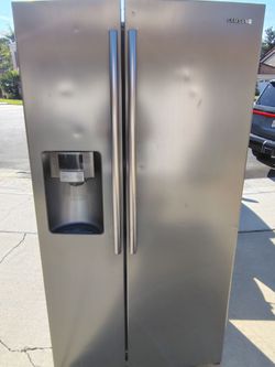 Side by side refrigerator