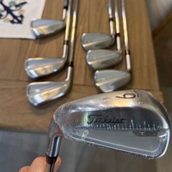 BRAND NEW Titleist T100 Left Handed (LH) Iron Set (4-PW) Project X Riffle 6.0 Stiff Flex