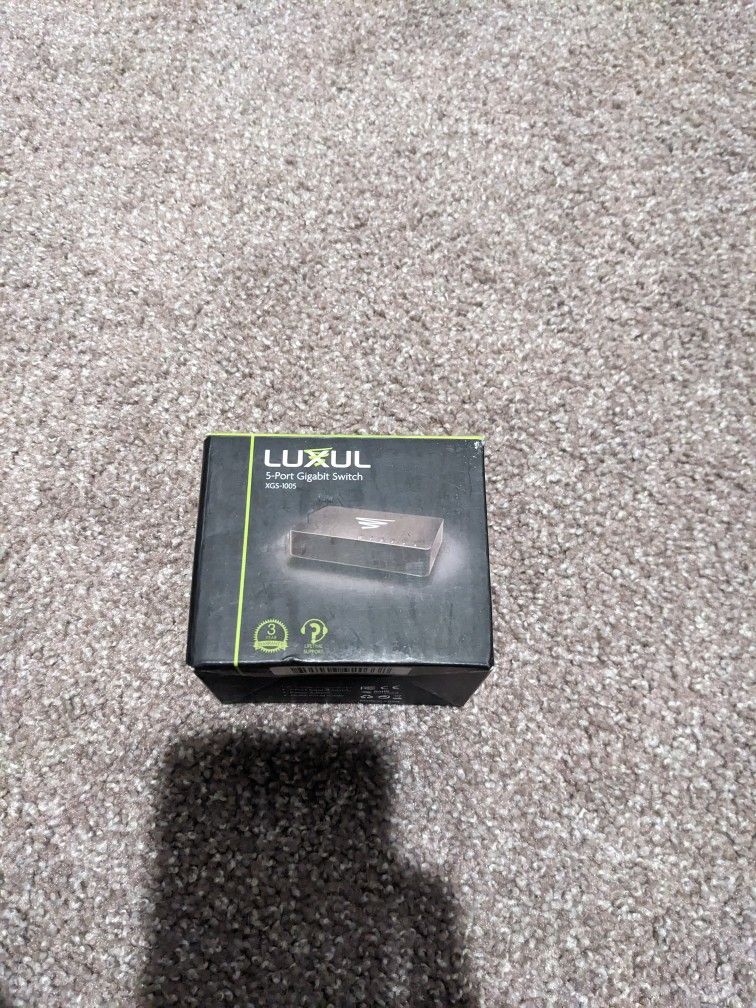 Luxul 5 Port Gigaswitch XGS 1005