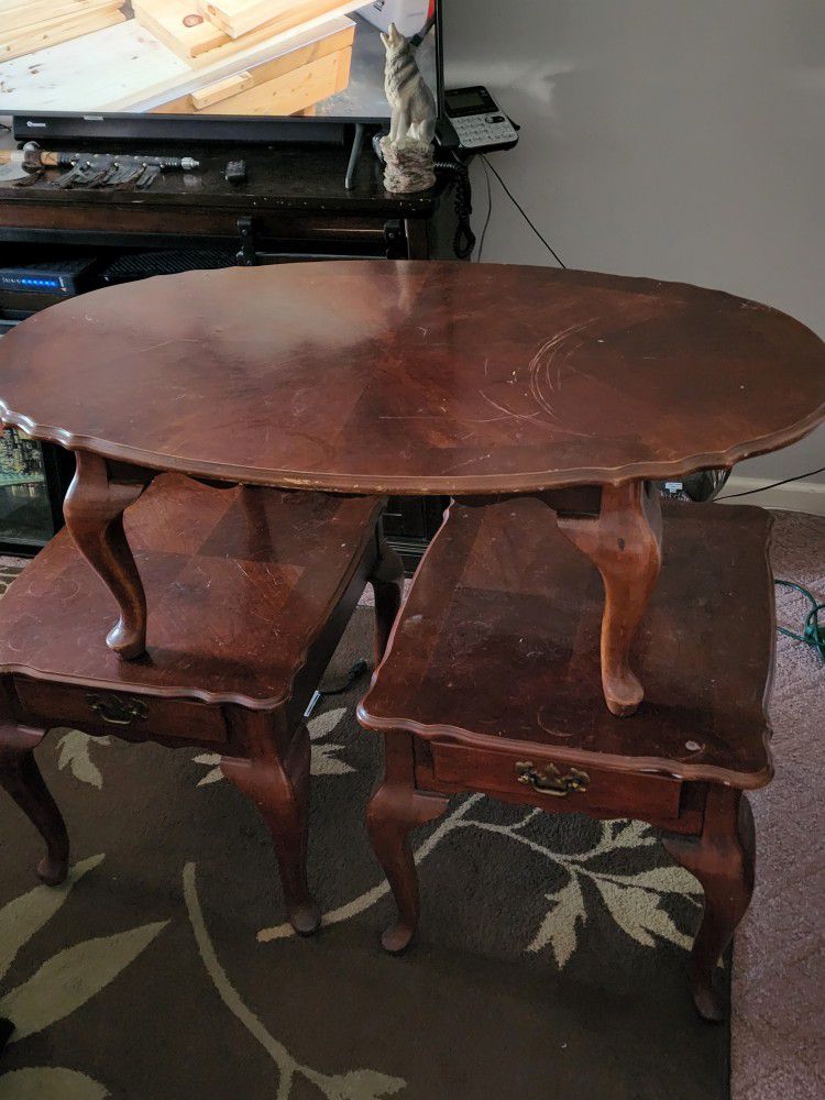 3 Peice Coffee Table And End Stand Set