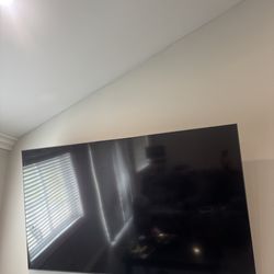 85” Samsung tv d