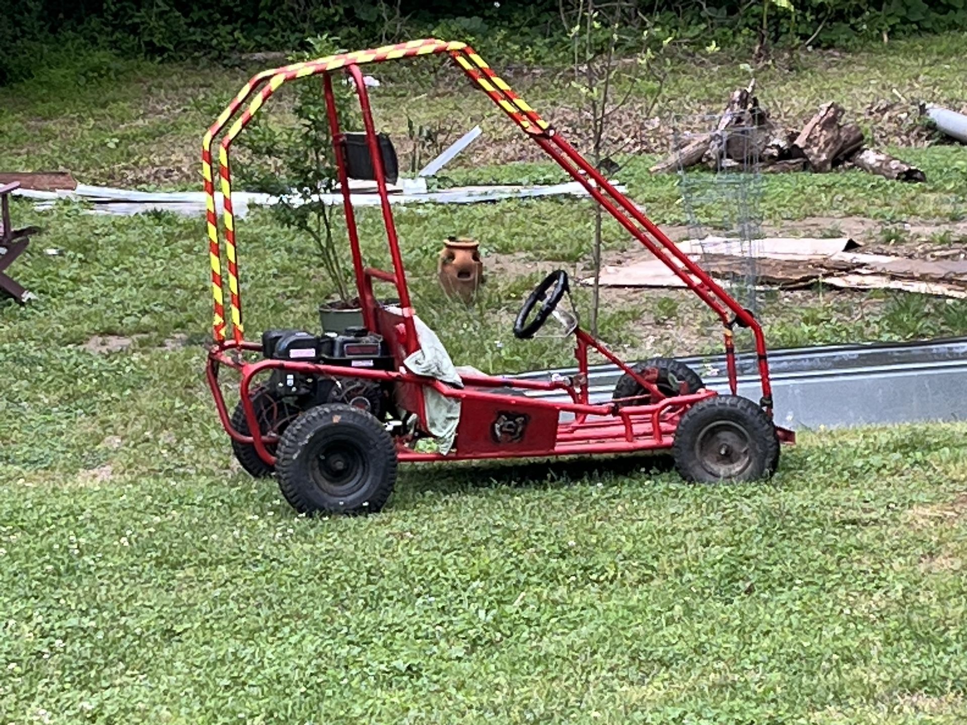 2 Seater Go Kart $495 Firm Runs Great