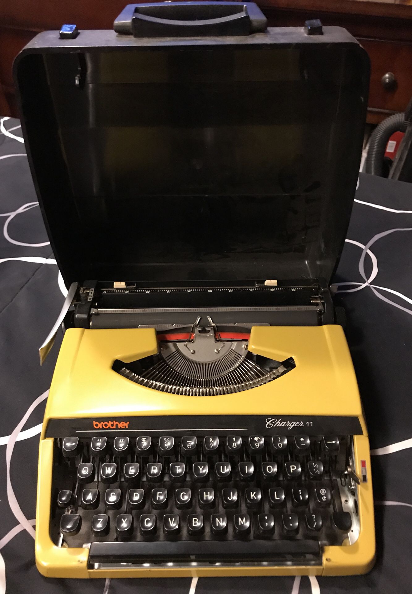 Brother Charger 11 Typewriter