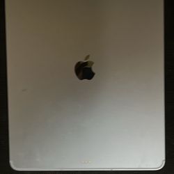 iPad Air 13 (m3)