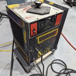 230 amp Welder Sears Craftsman Dual Range Mod. 113.201371 30-230 Amp Range Infinite Heat Selection 
Take a look at all the pictures. Look at the pictu