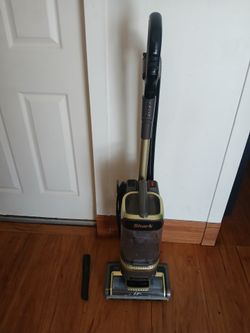 Shark rotator vacuum