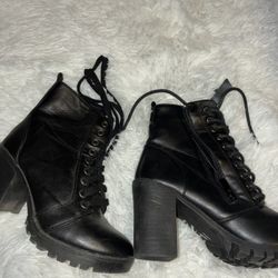 Black Leather Boots Size 5.5