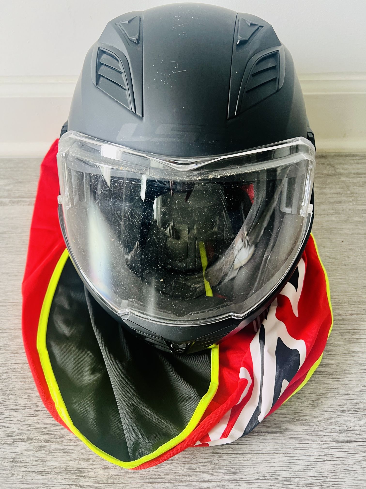 LS2 Helmet Valiant II Modular Helmet, Matte Black, Size L