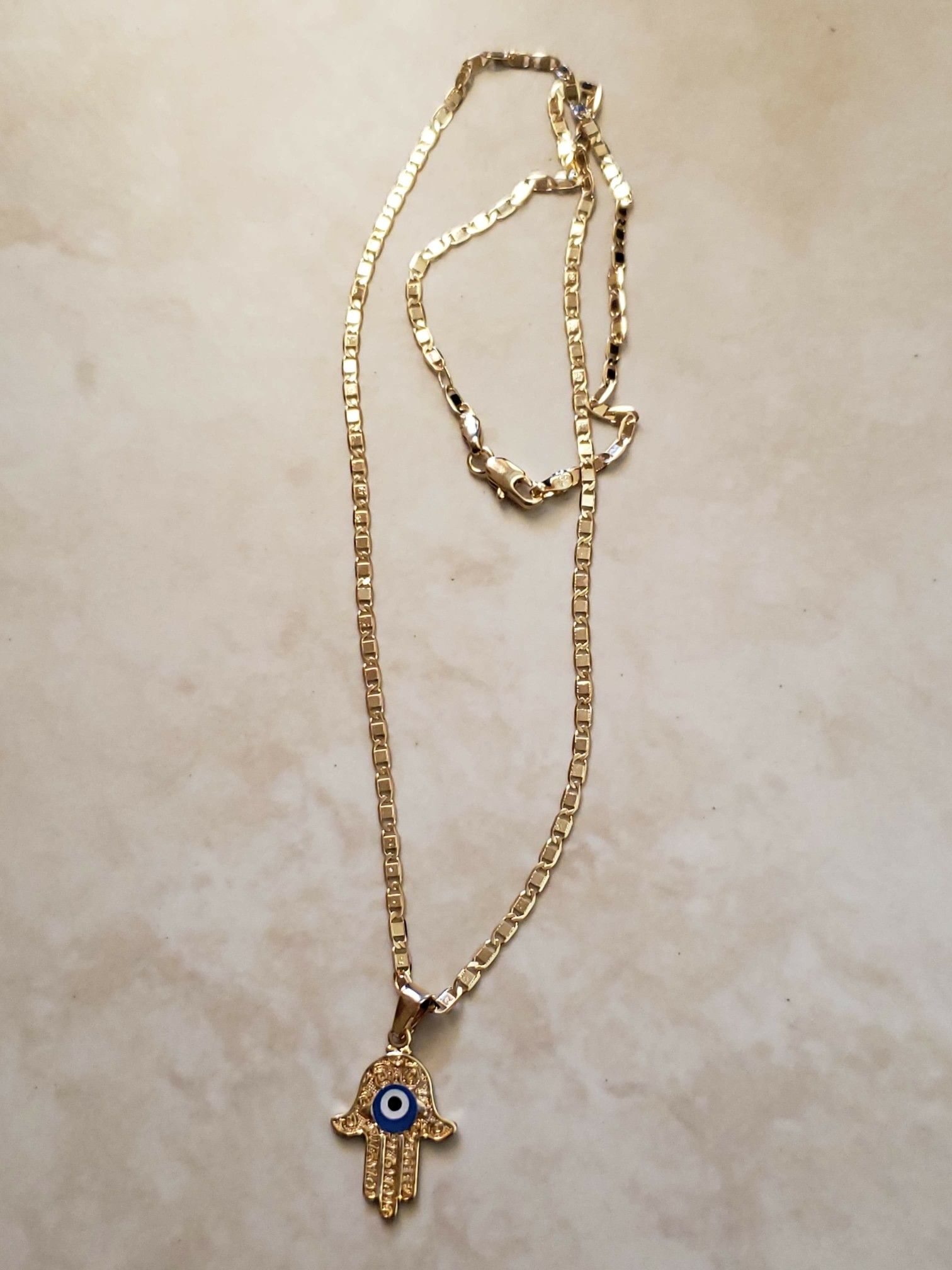 18k GOLD FILLED CHAIN and eye PENDANT 20 inch CHAIN