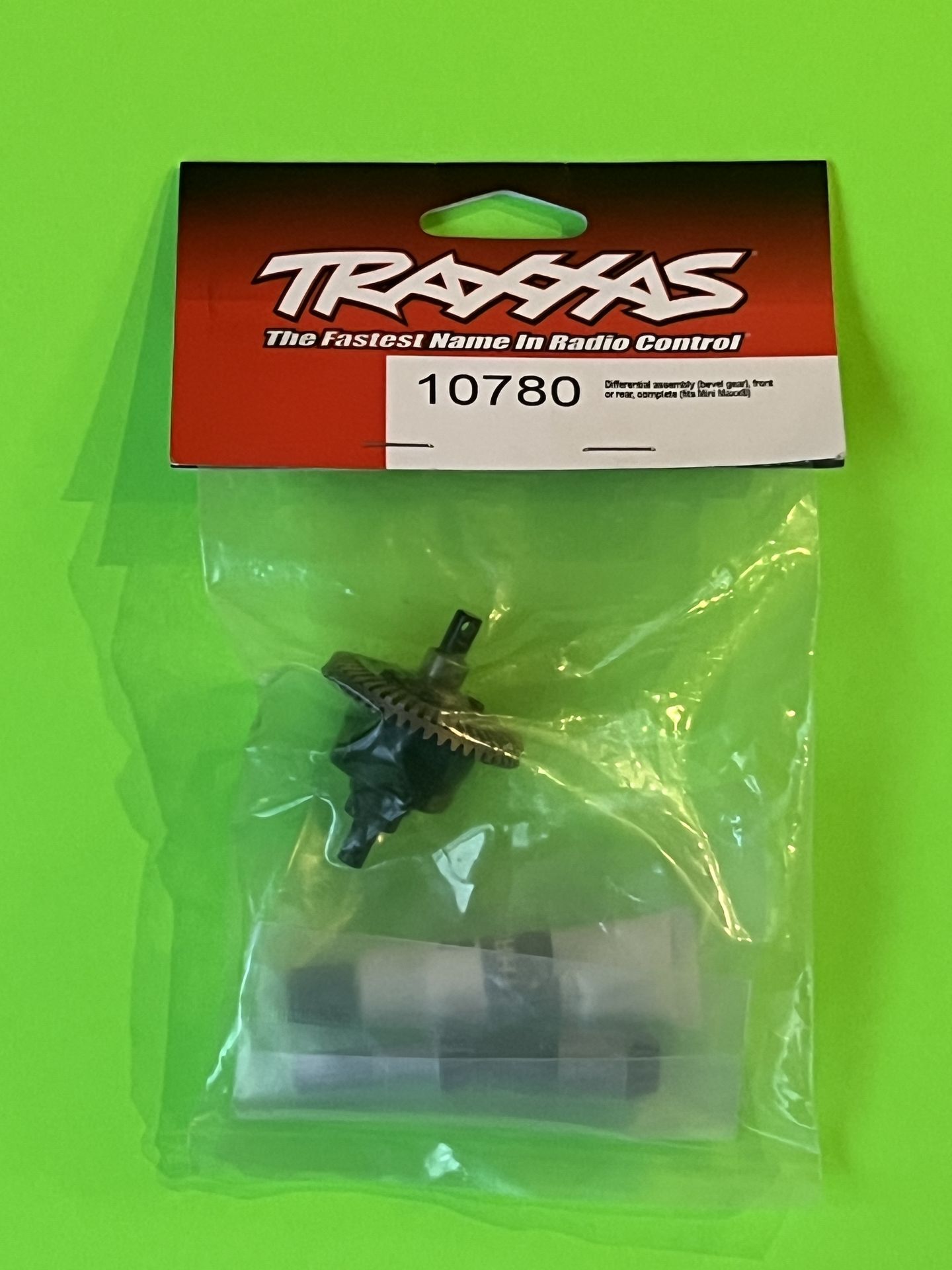 RC Traxxas 10780 Mini Maxx Differential assembly (bevel gear), Front or Rear, Complete (fits Mini Maxx XRT)