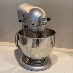 Silver Kitchen Aid Mixer