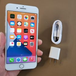 iPhone 7 Plus - UNLOCKED - Like New
