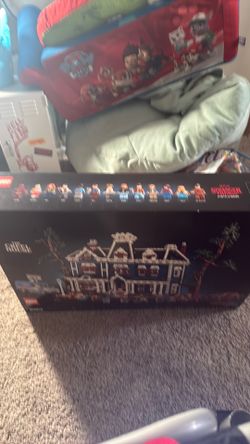 Lego set but 5 bags open