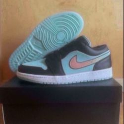 Nike Air Jordan 1 Low SE Tropical Twist Size 8 Brand New 