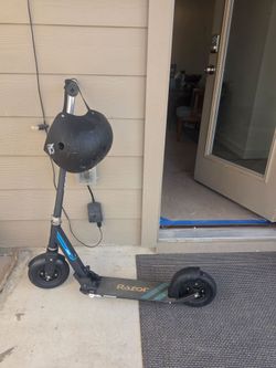 Razor Adult Scooter with Helmet