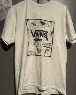 WHITE VANS SHIRT SIZE MEDIUM