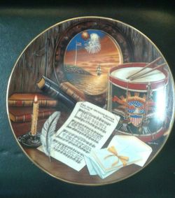 THE STAR SPANGLED BANNER COLLECTIBLE PLATE