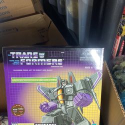 Transformers G1 Skywarp
