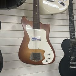 Electric Guitar 